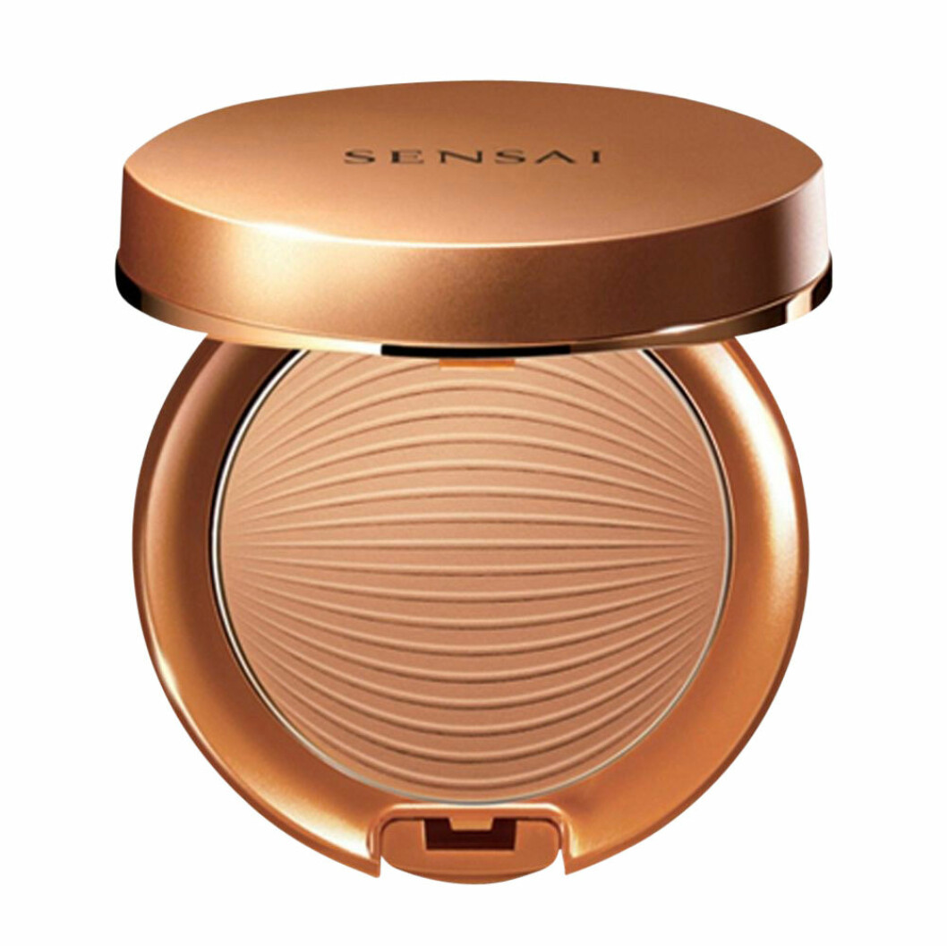 Silky bronze puder med SPF 30 från Sensai