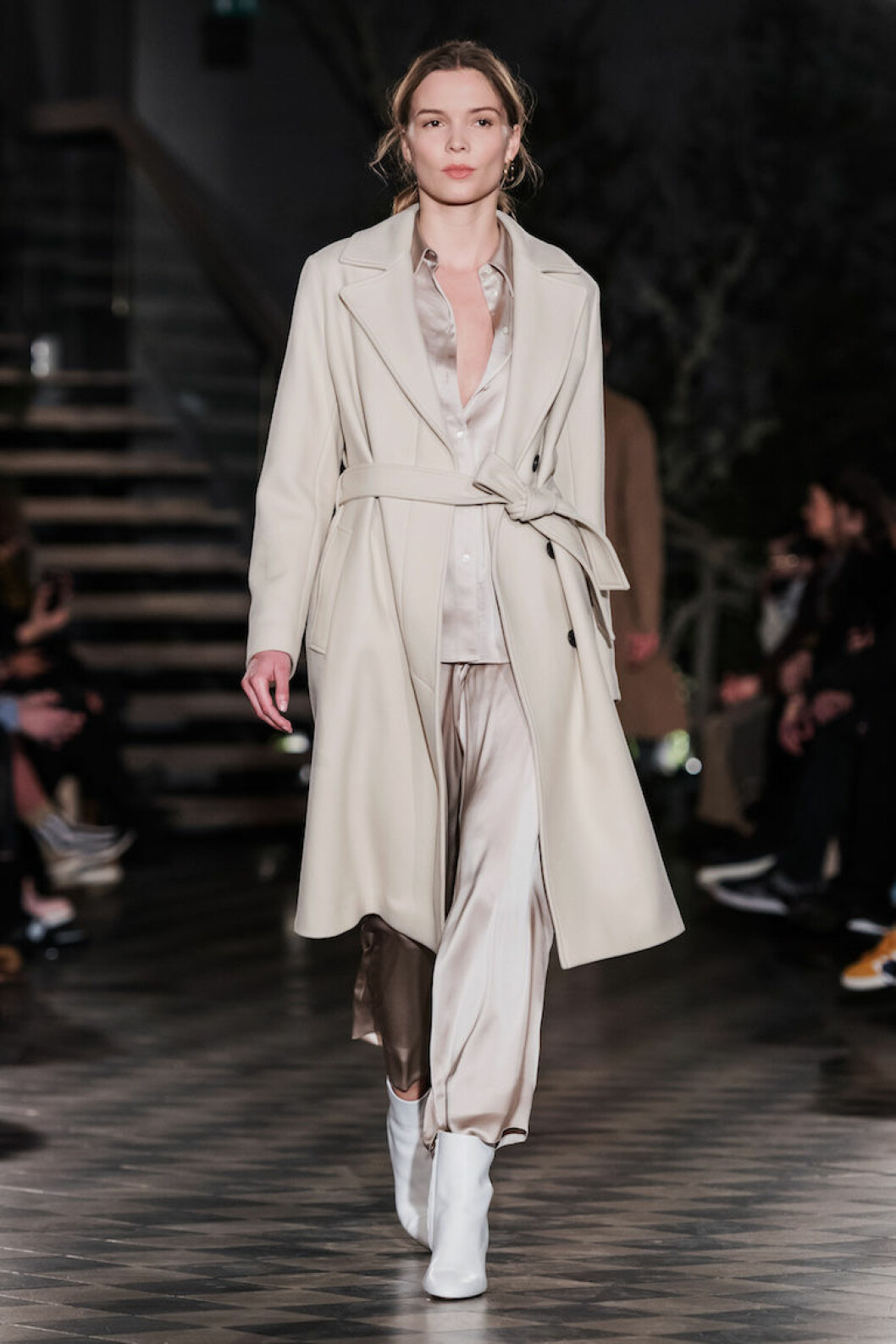 Filippa K AW18 Beige sidenset från Filippa K AW18.