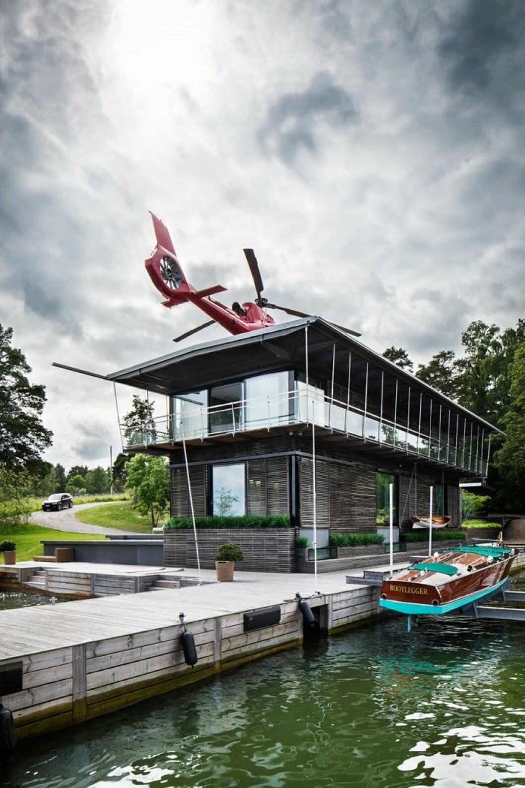 Huset med helikopter på taket. 