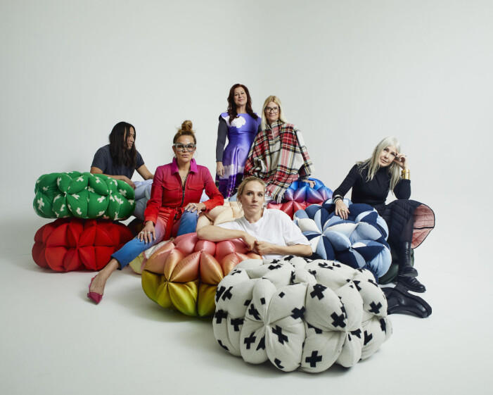 Lisa Hillands puff Lumi har fått ny klädsel av detta coola gäng. Den limiterade utgåvan säljs hos NK och överskottet går till ett stipendium. Sju trender från Stockholm design week. samarbete together
