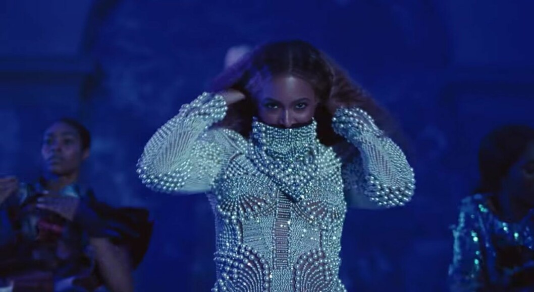 Beyonce iklädd Balmain i nya musikvideon Apeshit. 