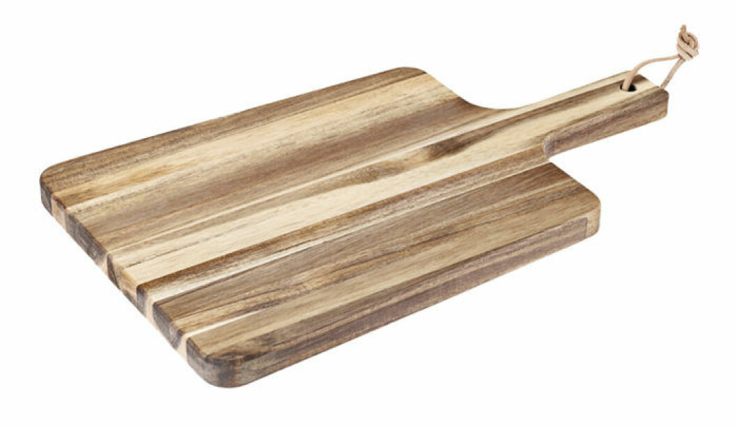 Bred och avlång skärbräda