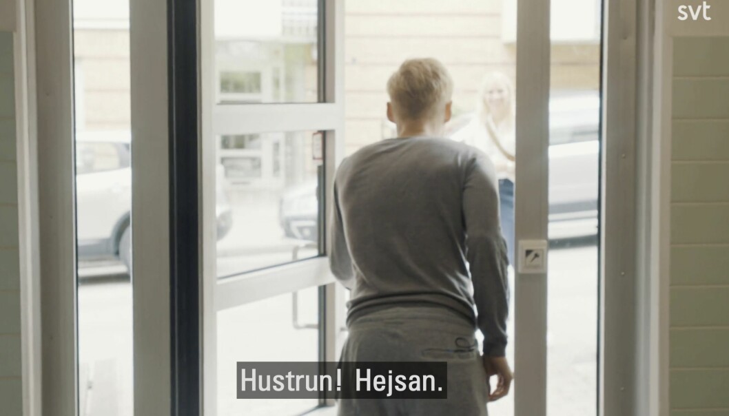 Ett snäpp upp från att bli kallad för "regeringen"? Gift vid första ögonkastet