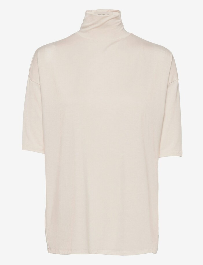 beige polo med korta ärmar