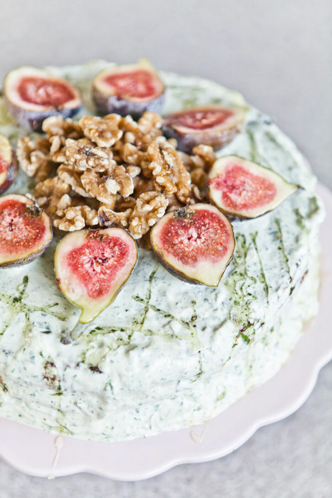 Vegetarisk smörgåstårta. Vegetarisk smörgåstårta.