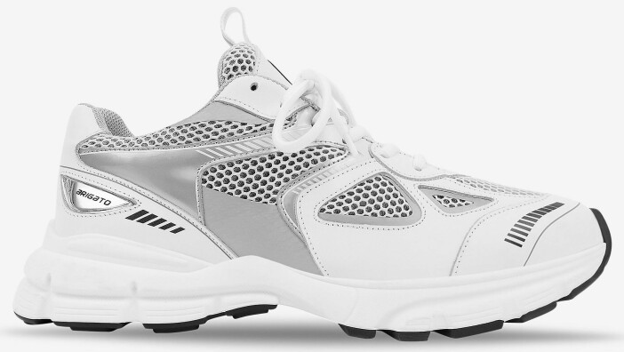 Sneakers från Axel Arigato.
