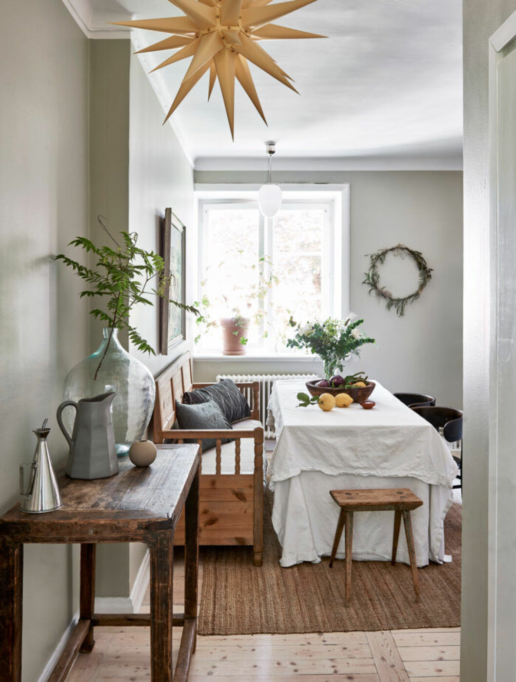 Foto: James Stokes. Ljus matplats hemma hos Sofia Wood