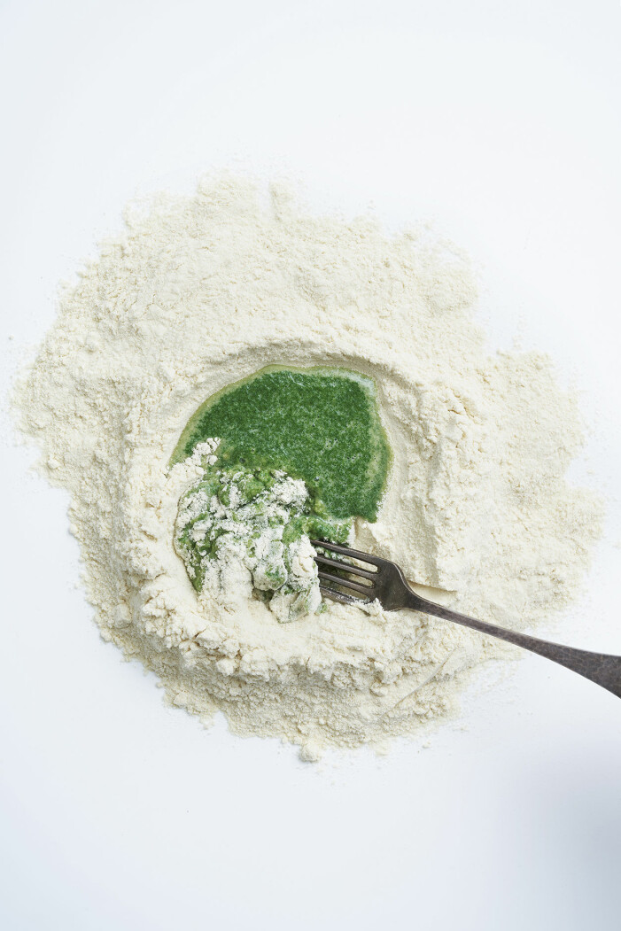 Spenatpasta med persiljepesto, steg 2