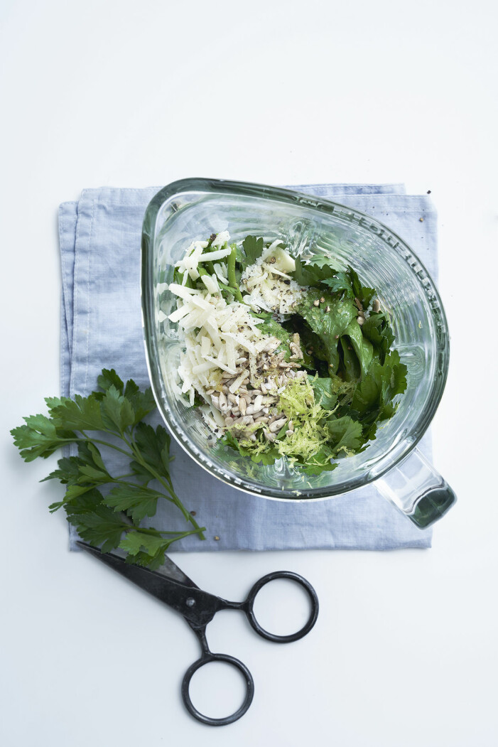 Spenatpasta med persiljepesto, steg 3