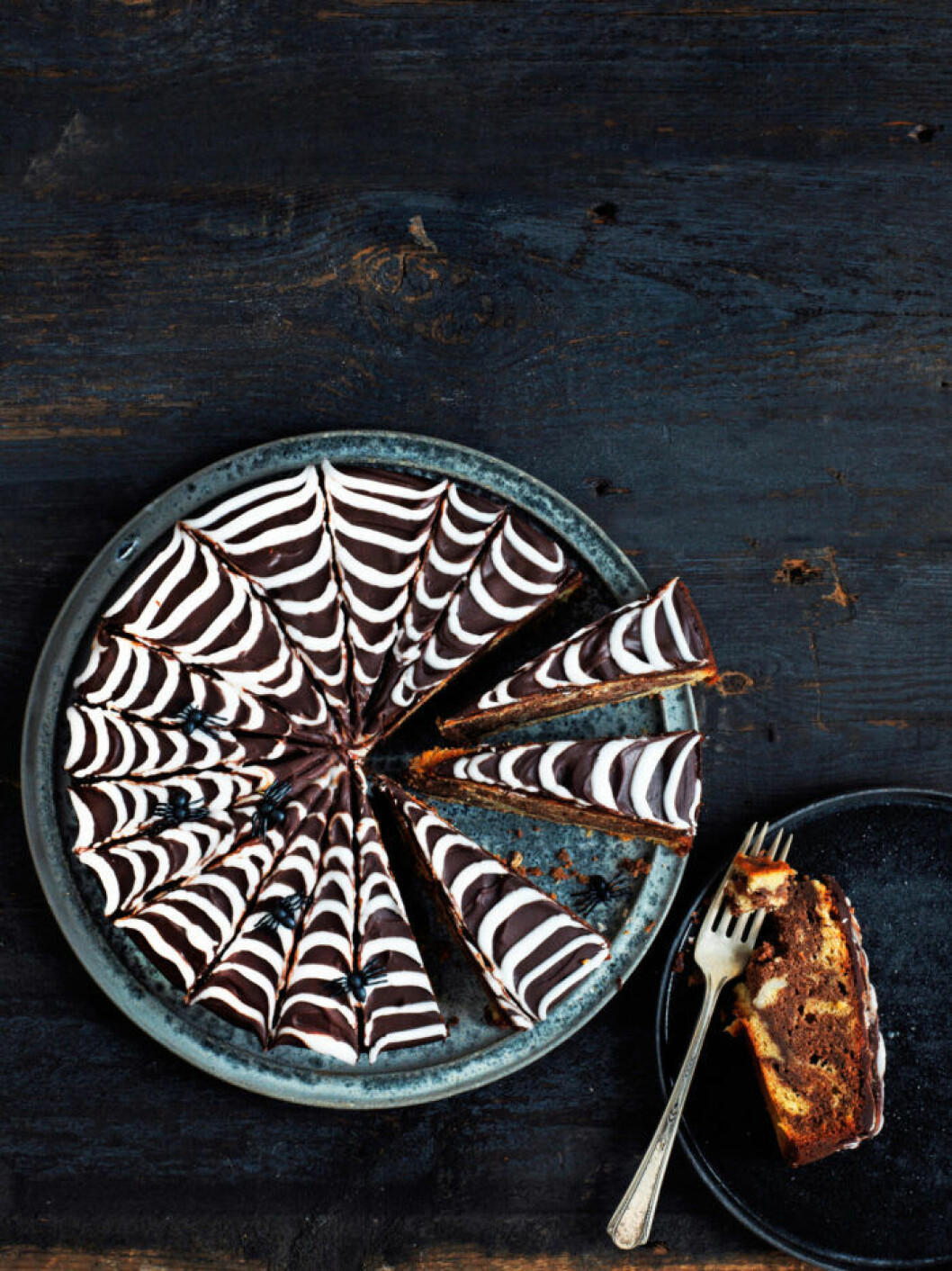 Spindelkaka. Recept på spindelkaka till halloween
