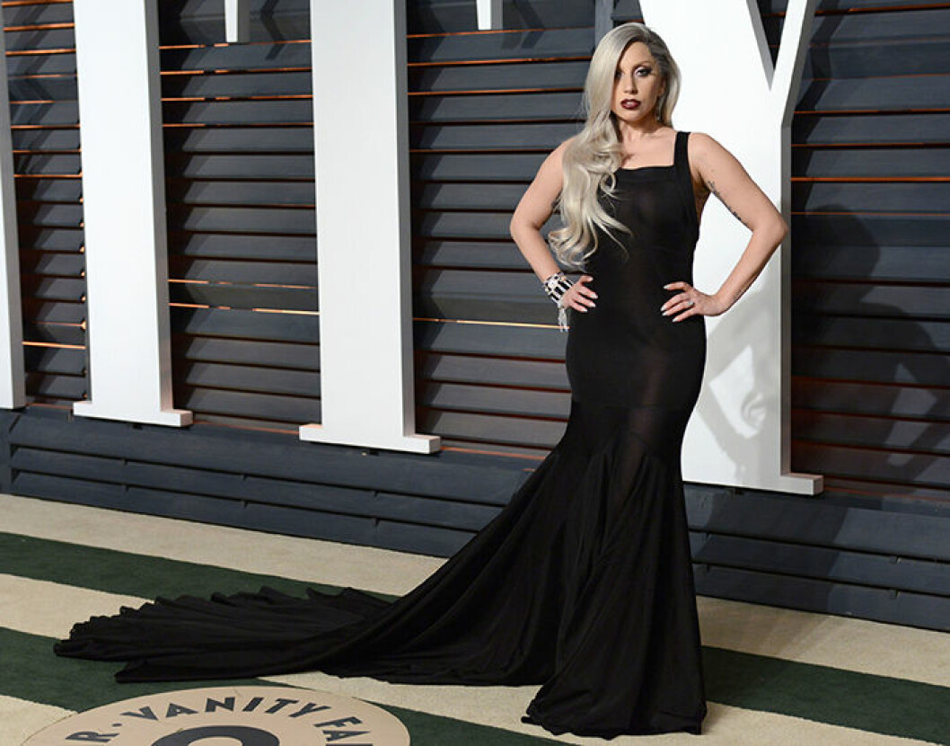 2015 Vanity Fair Oscar Viewing Party - B