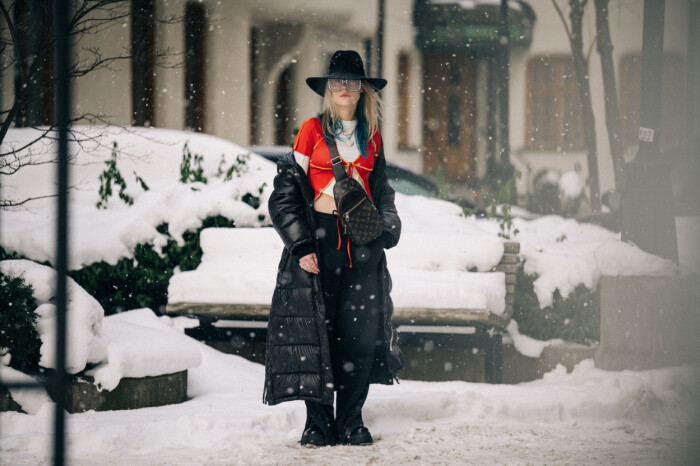 streetstyle stockholm fashion week 2021 snölook
