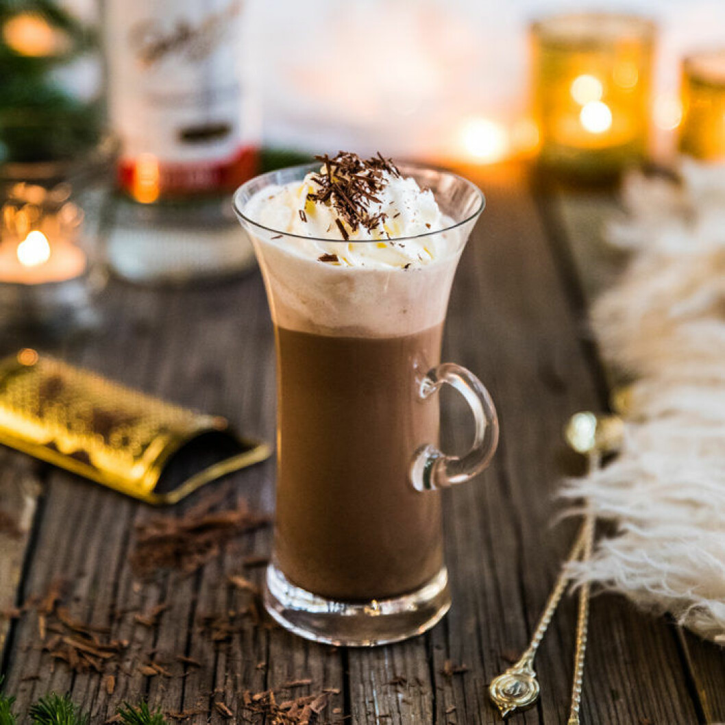 Hot Coco med vodka och Pucko. Hot Coco med vodka och Pucko.