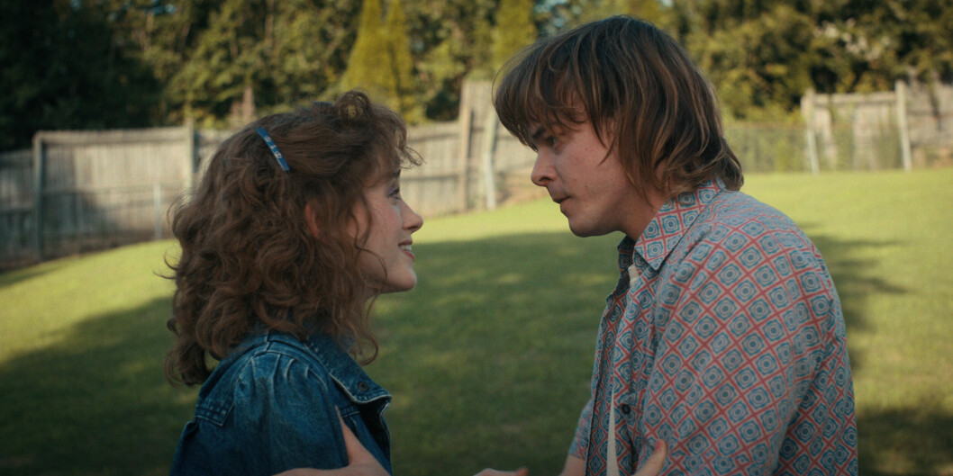 Nancy och Jonathan från Stranger things
