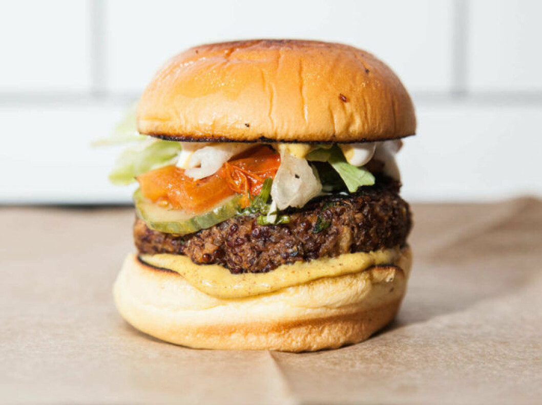 Världens godaste burgare Superiority Burger är vegetarisk (läs mer nedan).