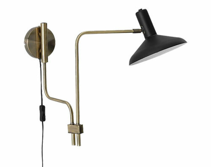 svart mässing vägglampa