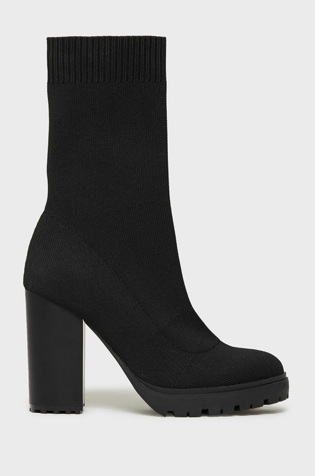 svarta-boots-biancaxnelly