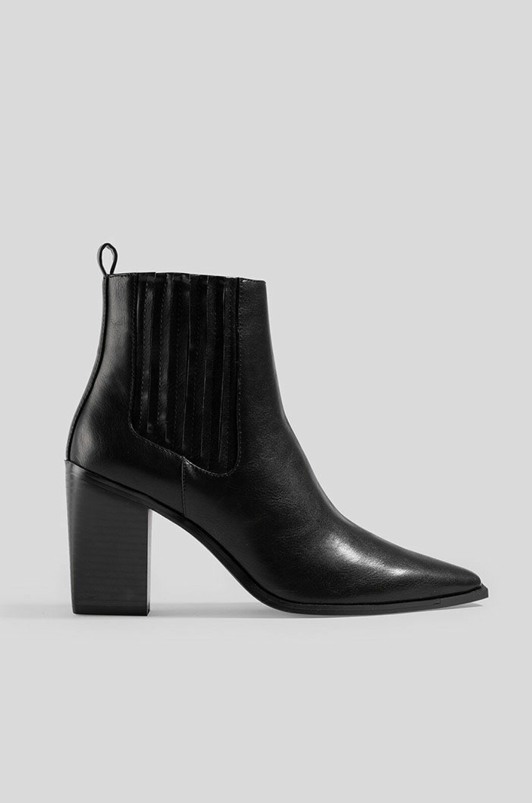 svarta-boots-spetsta-nakd