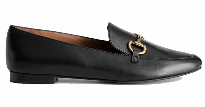 svarta loafers & other stories