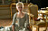 En bild på skådespelerskan Elle Fanning som är med i den nya tv-serien The Great på HBO.