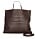 tidlös mörkbrun väska i flätat läder från Bottega Veneta våren 2022