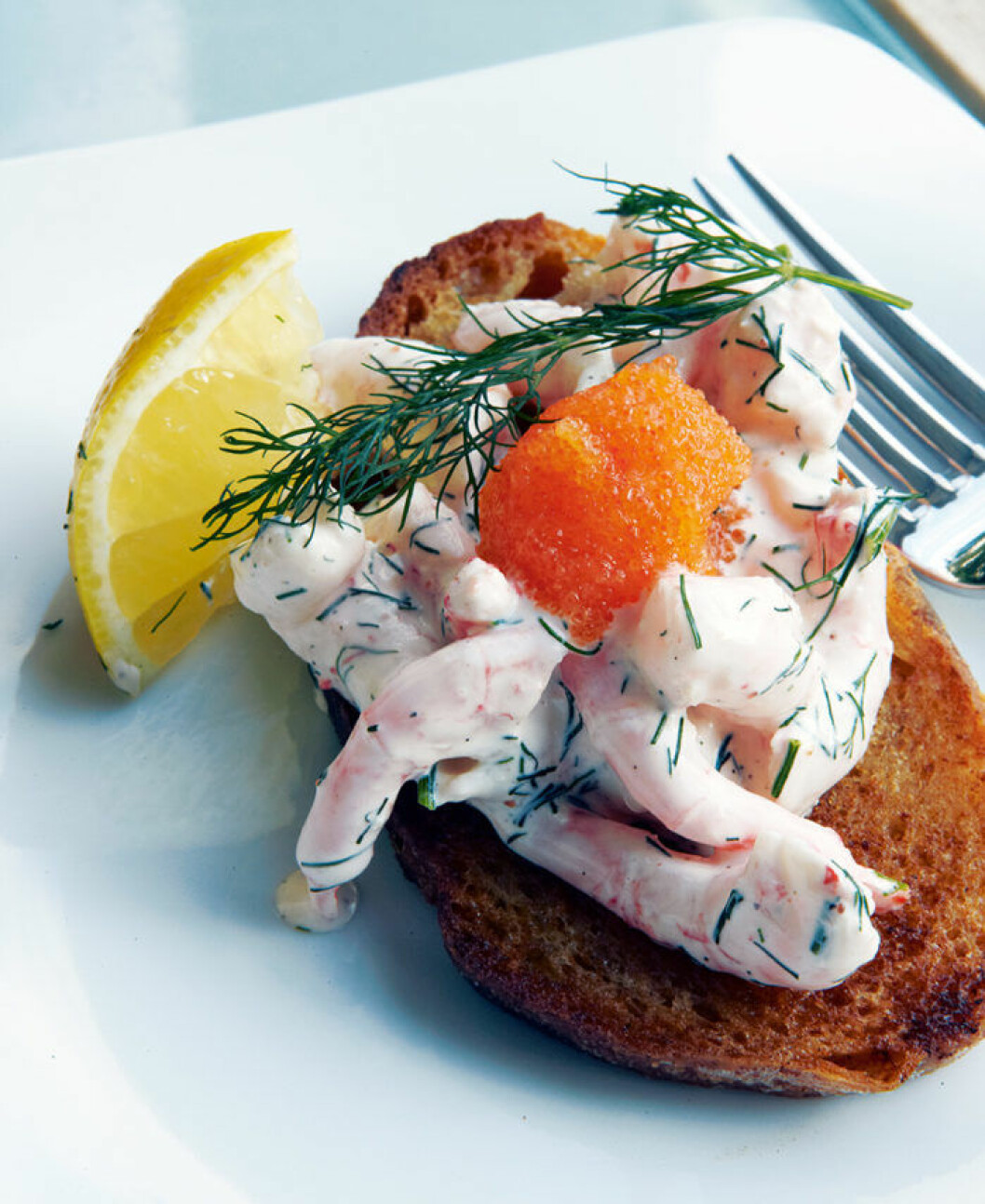 Toast Skagen på Per Morbergs vis. Foto: Martin Löf. Toast Skagen på Per Morbergs vis.