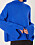 Trendfärg 2022 – blå stickad tröja från wakakuu