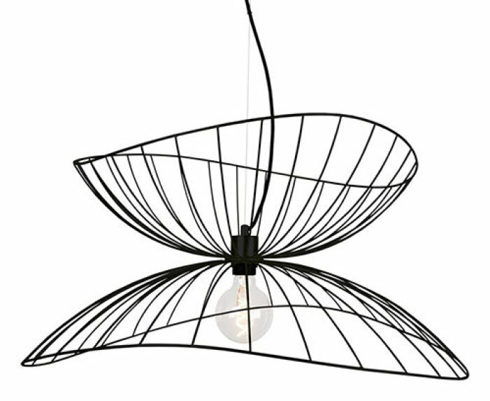 trendig taklampa globen lighting