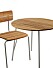 Teakbord och stol Flux, design Jonas Herman Pedersen, 6 295 kr respektive 2 795 kr, Skagerak. 