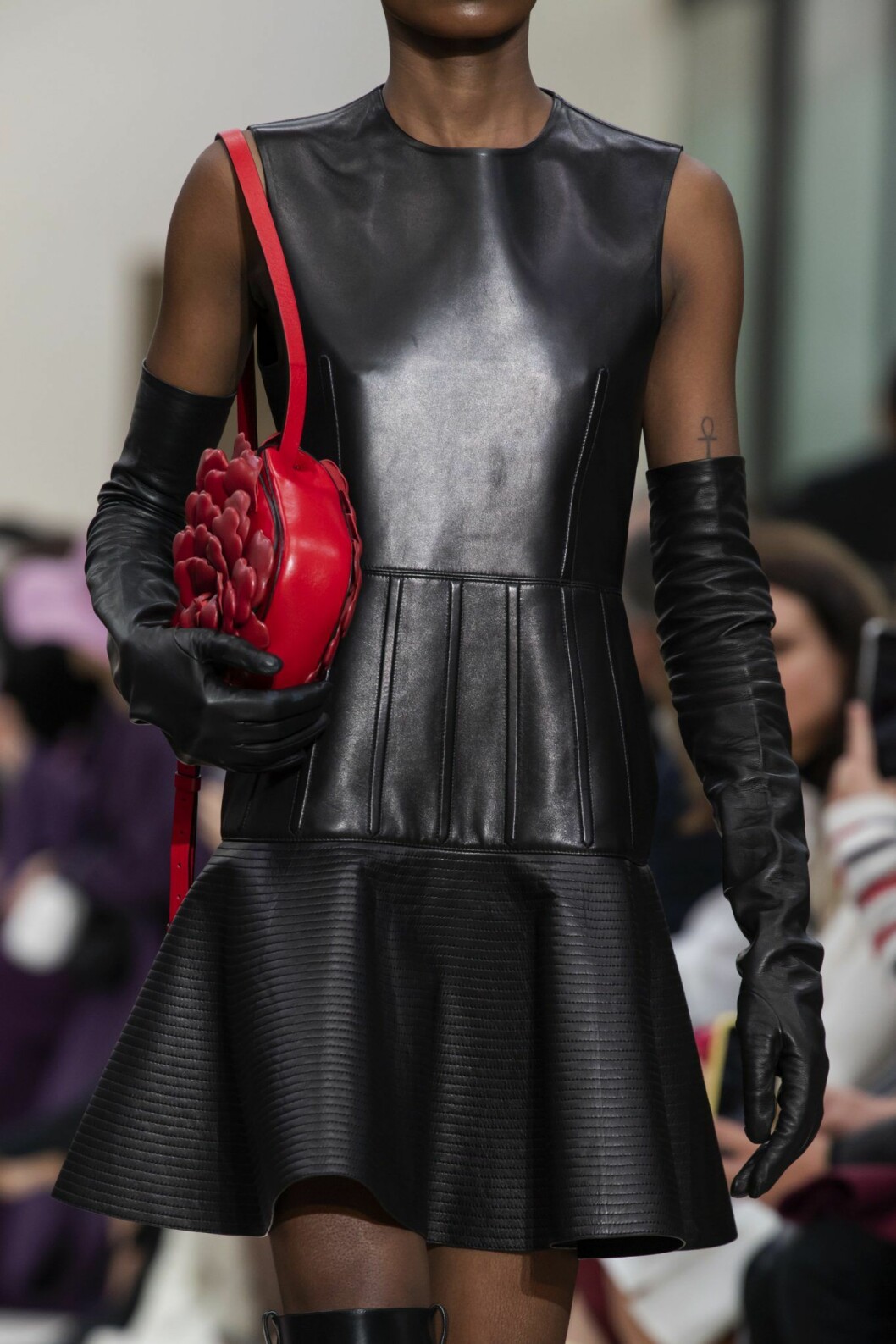 Valentino AW20 Operahandskar valentino