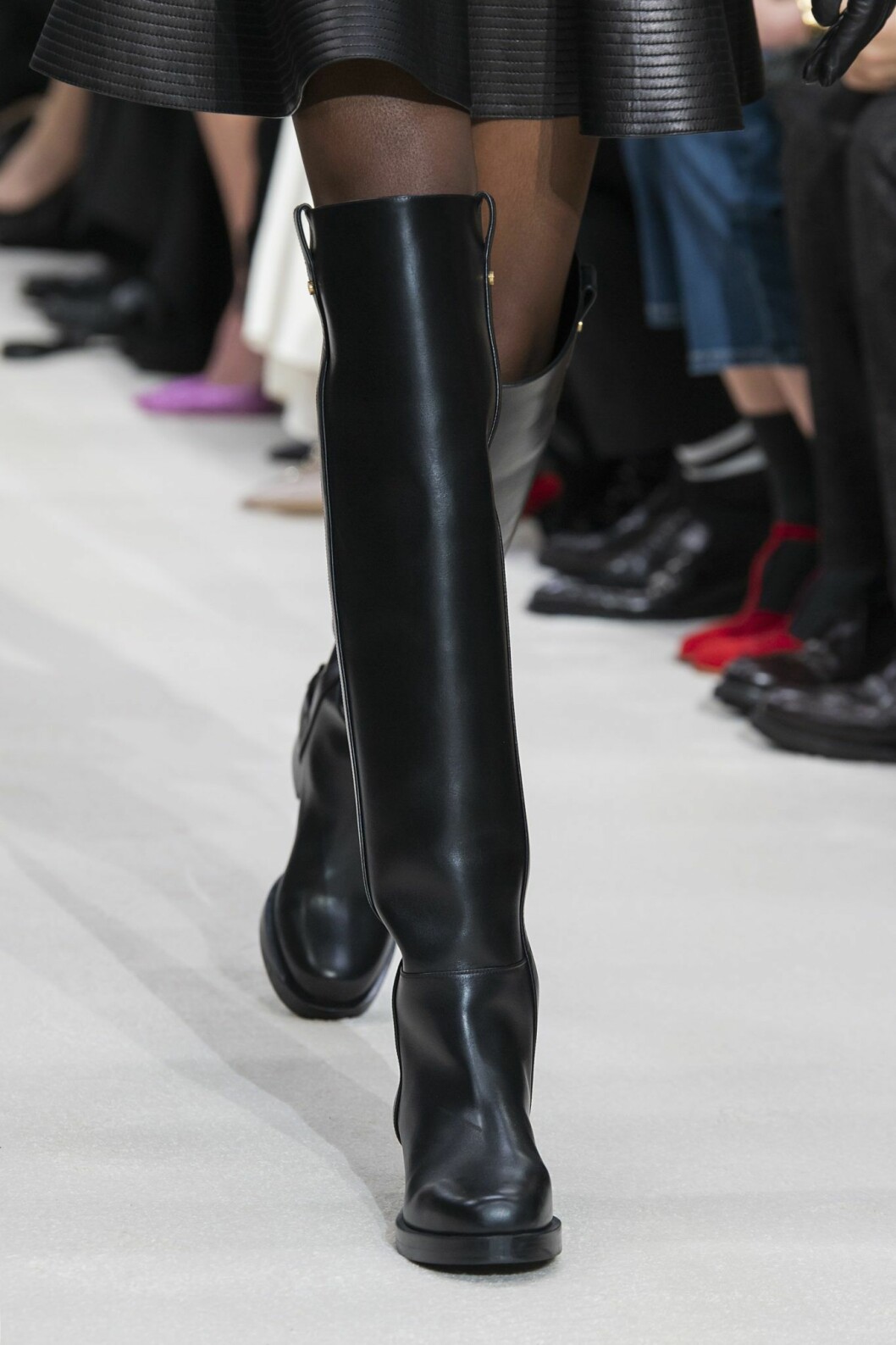 Valentino AW20. Lårhöga stövlar, valentino