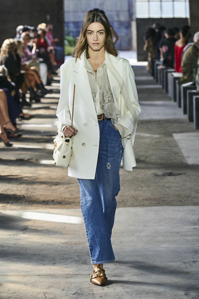 Valentino SS21. Valentino SS21.