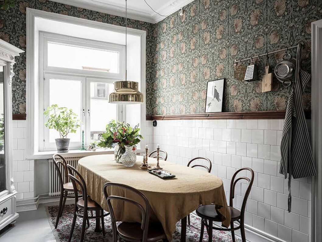 Foto: Anders Bergstedt för <a href="https://www.instagram.com/entrancemakleri/?hl=sv" target="_blank" rel="noopener">Entrance</a>/mäklare: Erika Bergholm Välj rätt tapet till köket