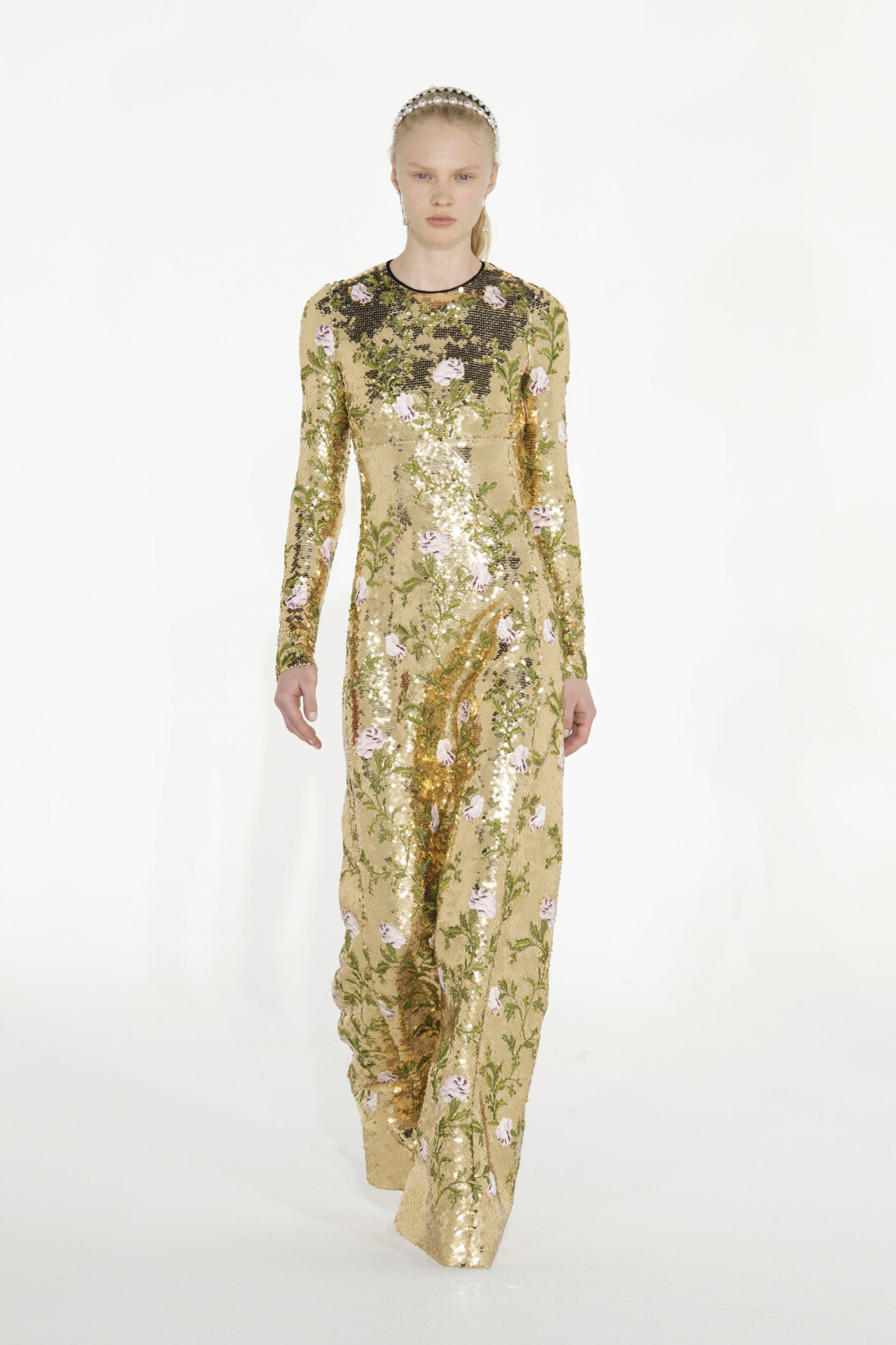 Giambattista Valli AW21. guldig paljettklänning