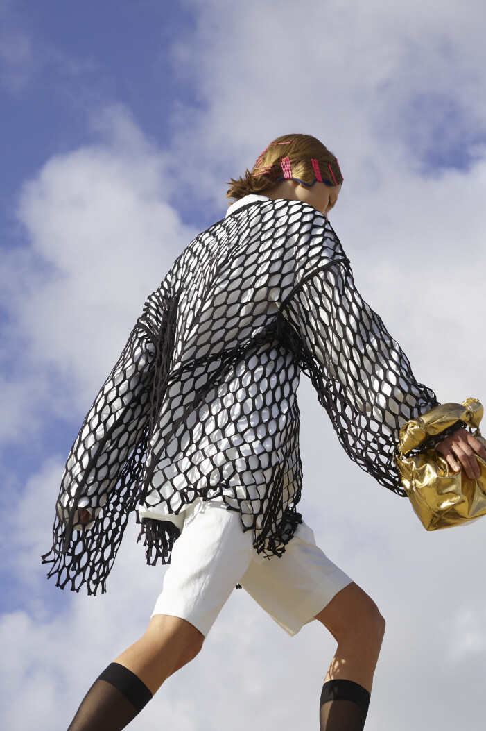 Dries Van Noten. Fisknätströja från Dries Van Noten 2021