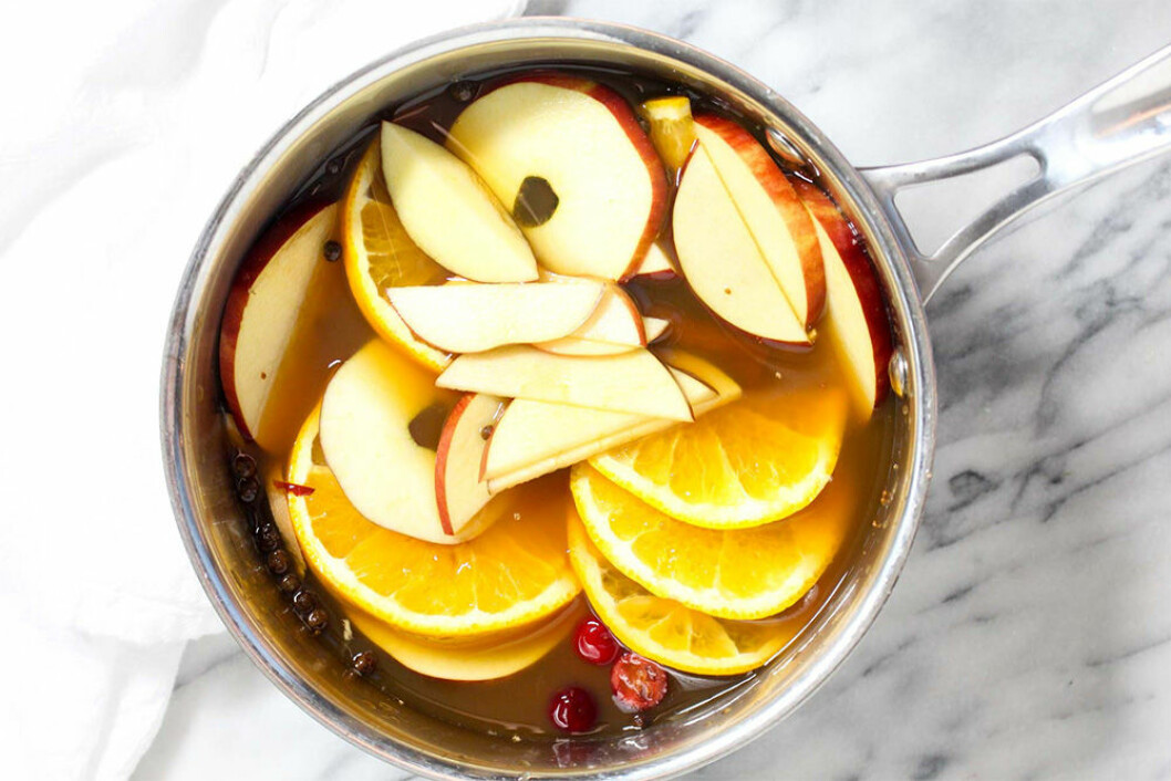 Hot Spiced-äppelcider. Foto: <a href="http://www.catchingseeds.com/hot-spiced-apple-cider/#_a5y_p=5936017" target="_blank" rel="noopener">catchingseeds</a> Hot Spiced-äppelcide.