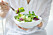 Veganer äter så mycket annat än sallad. Foto: Shutterstock