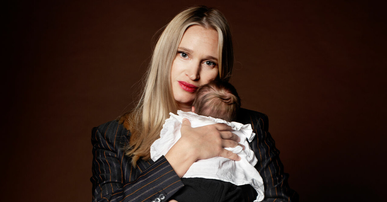 vera vitali och dottern Inga -föddes augusti 2020.