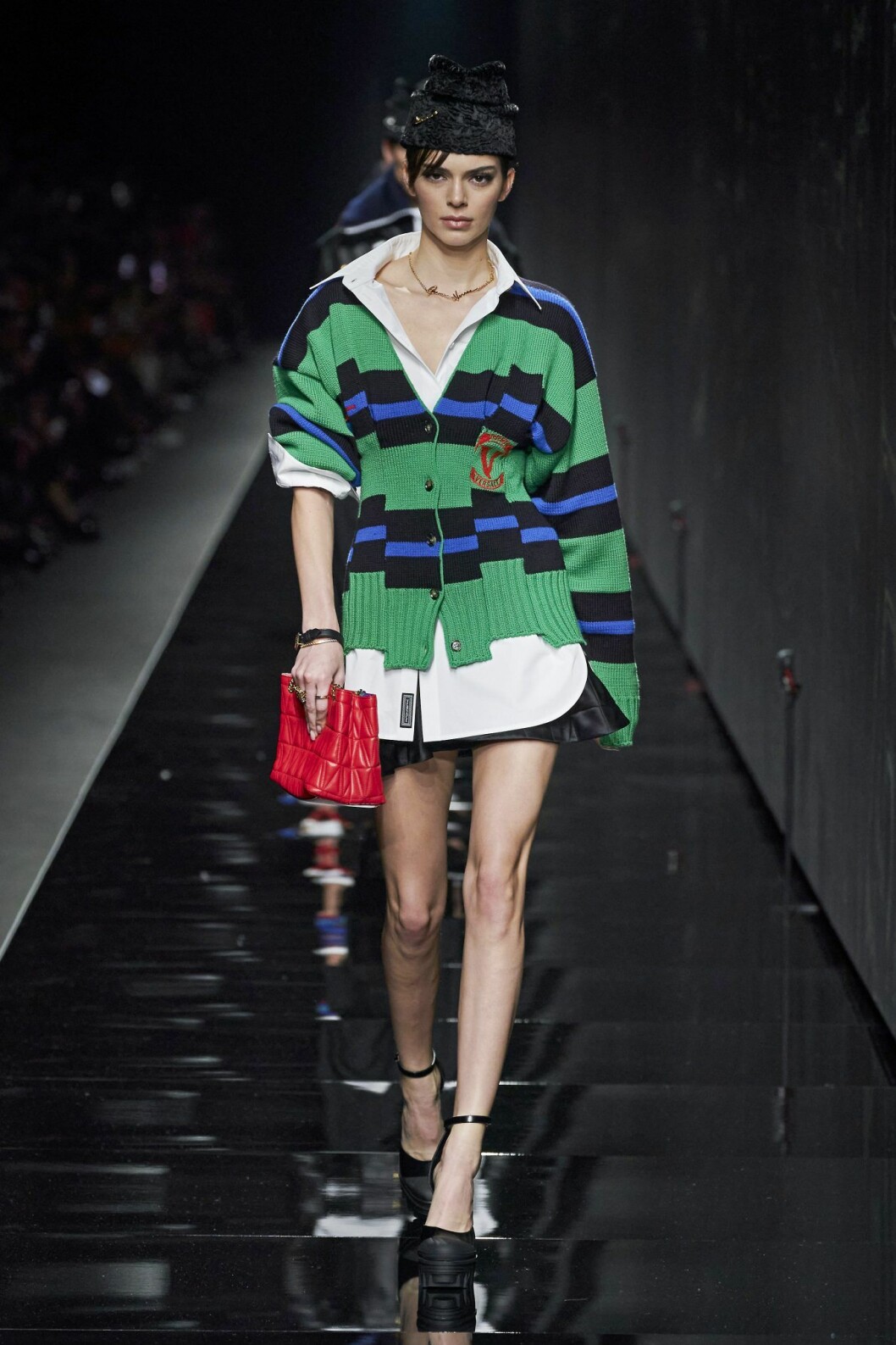 Versace AW20 Kendall Jenner Versace colleagetröja