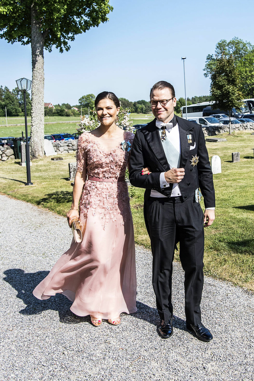 Victoria i klänning från Jenny Packham.