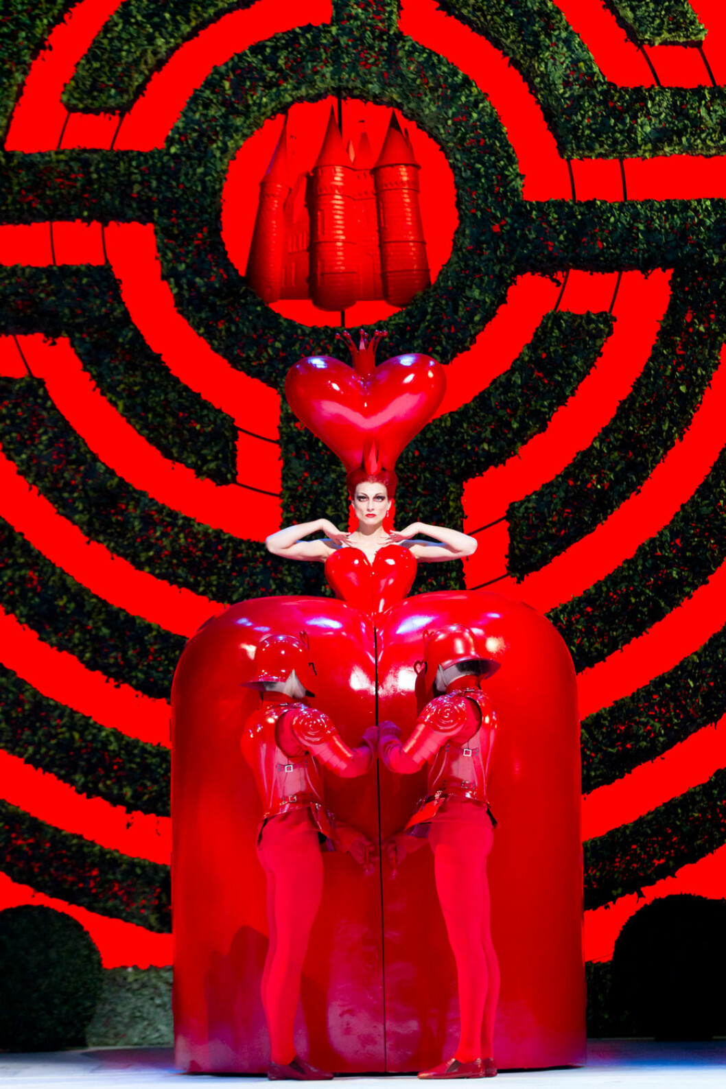 Inredningsnyheter Alice in Wonderland London