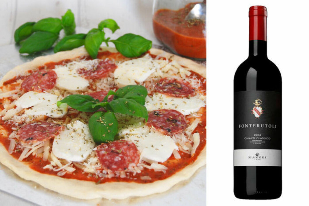 Salamipizza + Sangiovese. Salamipizza + Sangiovese.
