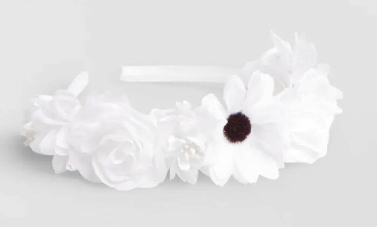 Diadem med stora vita blommor