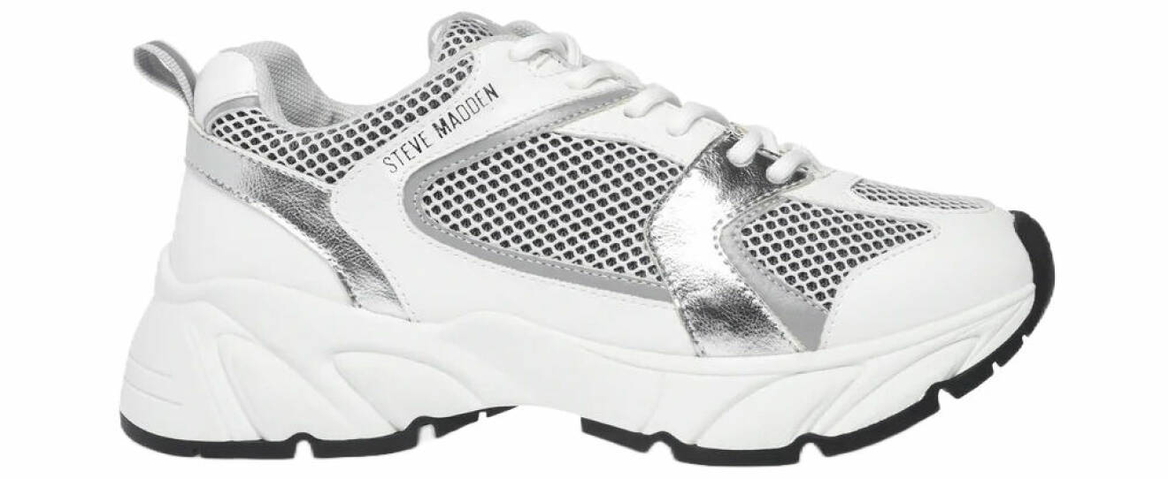 vita chunky sneakers från steve madden