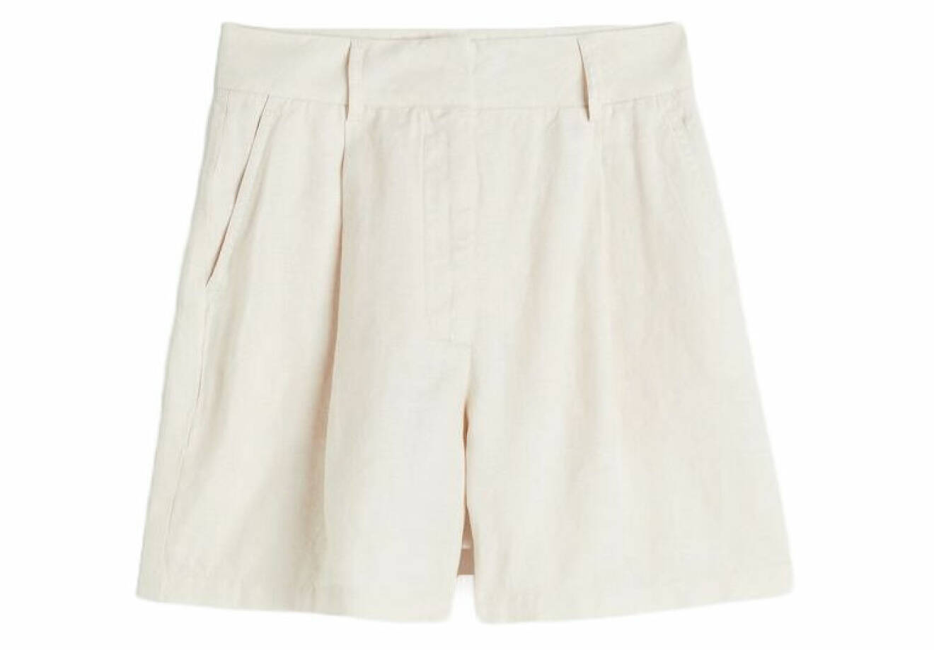 vita shorts i linne från hm