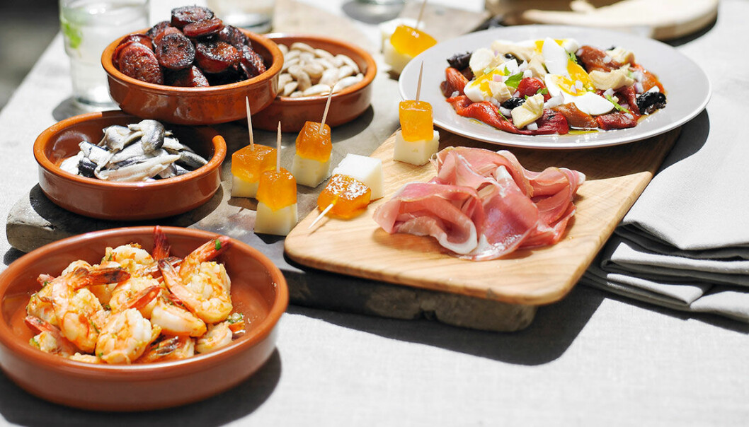 Bjud på spanska tapas med våra tips och recept.