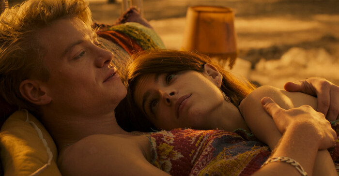 En siesta på Ibiza är ingenting man tackar nej till. White Lines på Netflix