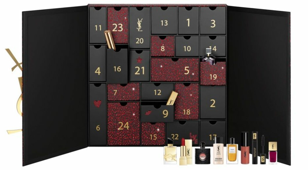 YSL lyxpjäs är en liten ”modegarderob” med 24 beautyprodukter. YSL adventskalender