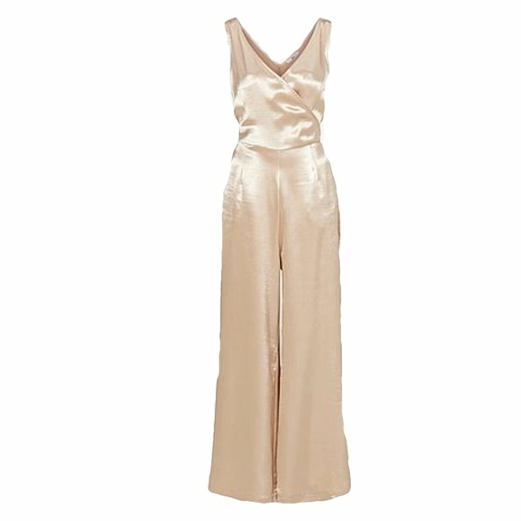Byxdress i champagne