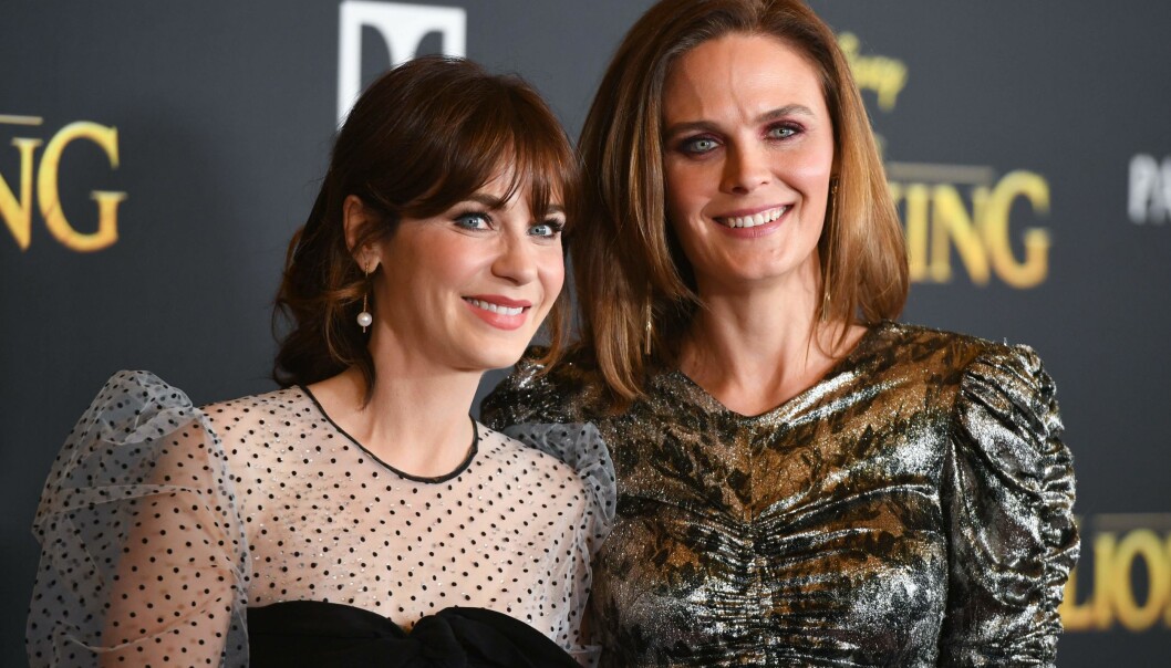Zooey och Emily Deschanel.